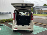 大きく開くリヤハッチ,荷物スペースも確保できます