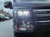 LEDヘッドライトです。FOGランプもついています。