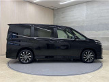 「中古車ハイブリッド保証」付き。ハイブリット機構を無償で保証します。保証期間は初度登録年月から10年目まで、または3年間の長い方。但し累計走行距離が20万km以内。