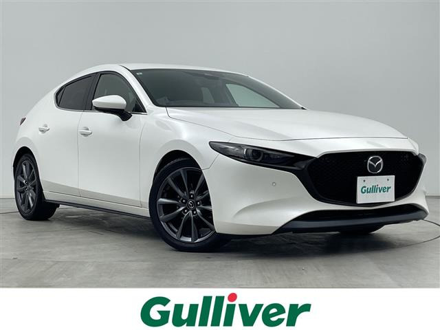 マツダ MAZDA3ファストバック 