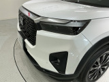 LEDヘッドライトは、点灯の瞬間から最大光量を発揮し、突然暗くなるトンネルなどでの安定感を高めます。