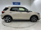 優れた走行性能に加え、様々なライフスタイルに合った使い方を可能にするSUV♪