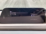 Apple Carplay・Android Auto対応!マツダ コネクト(コマンダーコントロール)でスマートフォンを操作して、通話、音楽を聴いたり、マップで目的地を調べることができます。