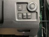 運転席周辺にある各種スイッチ画像です。