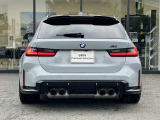 時を経ても深い魅力を放ち続けるBMW。より快適にお乗り頂くためにサポートプログラムをご用意しております。※認定中古車保証は登録日より最長4年間まで延長が可能です。