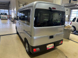 お気に入りの車を見にご来店の際は、事前にご予約のご連絡を頂けますと安心です。ご来店のご予約を頂ければ最大3日間、お車を押さえておくこともできます。