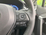 【レーダークルーズコントロール】高速道路での長距離走行が楽に!!自動で速度を保つクルーズコントロールが、衝突軽減システムと連携し、前方の車両を感知して車間を保つように速度調節してくれます!!