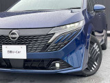 最新式はLEDヘッドランプですね。瞬時に明るい光が夜間の運転をぐっと楽にしてくれますよ。