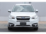 さらに、後側方警戒支援システムもオプション装備、またナビ・バックカメラ・ETC2.0・ステアリングオーディオリモコン・ドライブレコーダー・ドアバイザー・ナンバーベースなどもオプション装着しています