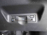 高速道路もスイスイ、快適なドライブを!安心・安全なドライブをサポートするETCを装備しています♪ビルトインタイプですっきり収納され、見た目も使い勝手も満足のアイテムです!!
