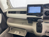 【オートエアコン】車内温度を感知して自動で温度調整をしてくれるのでいつでも快適な車内空間を創り上げます!