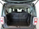 広々としたラゲージスペースを備えています。大きなものや長さのある荷物もしっかりと積み込めます。