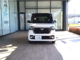 【スタッフ紹介】ホンダファンのスタッフが熱意を込めてご説明いたします。若いスタッフからベテランスタッフまで在中しております。中古車の不安を一緒に解決しベストな車両探しをお手伝いします。