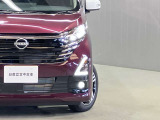 【ハイビームアシスト】暗い道も対向車のライトや周辺の明るさに合わせてハイビームとロービームを自動切り替え★