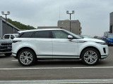 当社の納車前点検・サービスの内容は、車検点検・法定12ヶ月定期点検・油脂類の点検及び交換・バッテリーの点検及び交換等を行い、良好な状態にてご納車させていただきます。
