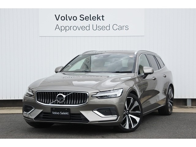 V60 リチャージ PHEV T6 AWD インスクリプション 4WD