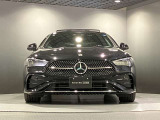 弊社はすべて正規認定中古車です。それは、世の中に存在する数ある中古車の中でも、メルセデス独自の厳しい基準をクリアした高品質な中古車です。