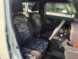 運転席広々