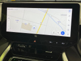 【12.3インチワイドナビ】高級感とインパクトのある大型ワイドナビを装備。各種オーディオ操作はもちろん、横長ワイド画面でのマップ2分割表示など、利便性も高いナビです♪