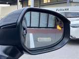 ブラインドスポットモニター付いてます★車線変更時の後方確認をアシストしてくれます!