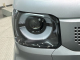 LEDヘッドライトは、点灯の瞬間から最大光量を発揮し、突然暗くなるトンネルなどでの安定感を高めます。