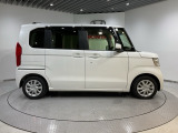 弊社は、車両販売価格に、整備代金が含まれております。納車時までにホンダの整備士がしっかりと点検整備をさせていただいておりますので、安心してお買い求めしていただけます。