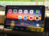 【10型ディスプレイオーディオ】お手持ちのスマートフォンとの連携で、ナビや音楽再生など各種アプリを使用可能。スマホに近い感覚でお使いいただけます♪