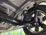 お車を安心してお乗りいただく為には、足回りの定期点検が欠かせません。サービスサポート(有償保証)では無料点検もご提供しており、安心のカーライフをお過ごしいただけるサポート体制が整っています。