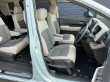 ☆内外装クリーニング☆全車入庫時にクリーニング済みですので、ご安心くださいませ♪