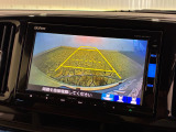 【バックカメラ】リバースにするだけで映ります、後方の安全確認や、狭い駐車場での車庫入れ、雨の日や夜間など視界の悪い時に便利です!安全にバックする為には欠かせない装備です。