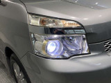 見やすいHIDライト付き!とても明るく、夜間も安心運転♪