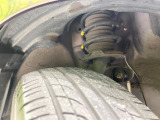 お車を安心してお乗りいただく為には、足回りの定期点検が欠かせません。サービスサポート(有償保証)では無料点検もご提供しており、安心のカーライフをお過ごしいただけるサポート体制が整っています。