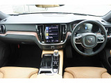 V60 リチャージ PHEV T6 AWD インスクリプション 4WD 