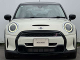 こちらのお車はMINI NEXT鶴ヶ島に展示中です。☆お問合せをお待ちしてます!
