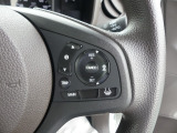Honda SENSING(安全運転支援システム)装着車です。先進技術でお客様のドライブを様々なシーンでサポートいたします。