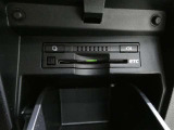 アンテナ分離型ETCです ETC本体は目立つところに設置していないのでデザイン的にも安全性も高いです 高速道路をご利用される方は必需品ですよ