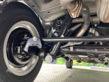お車を安心してお乗りいただく為には、足回りの定期点検が欠かせません。サービスサポート(有償保証)では無料点検もご提供しており、安心のカーライフをお過ごしいただけるサポート体制が整っています。