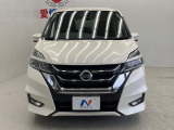 弊社では、全車『修復歴なし』のお車のみ取り扱っております。専任バイヤーによる厳選した仕入れの後、入庫後の車両チェックを行い、ネクステージが認定した高品質な中古車をご提供しております。