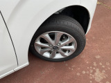 155/65R14タイヤ+純正アルミホイールです。スタッドレスタイヤや各種オプションのご注文も承っております(^^)!