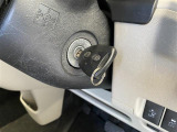 当店のお車をご覧いただきましてありがとうございます。お車についてのご質問やお見積りのご依頼、ご購入にあたってのご相談などは無料電話(0078-6002-312860)にお気軽にお問い合わせ下さい!