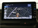 純正9インチHondaCONNECTナビ(LXU-242NBi)&バックカメラが装備されているので、普段の使い勝手もロングドライブも快適です。