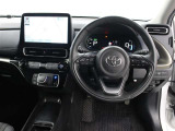 運転席廻りです。
