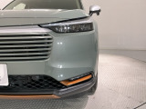 LEDヘッドライトは、点灯の瞬間から最大光量を発揮し、突然暗くなるトンネルなどでの安定感を高めます。