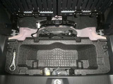 【車載工具】タイヤ交換には必需品ですね!万が一に役立つ工具です。緊急時に備え、使い方をしっかり覚えておきましょう。