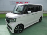 横にこの車のセールスポイントを、複数の写真と説明でアピールしてあります!まずはご覧になってください。いろんなところをチェックできますよ。