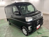 店舗に飾られていた展示・試乗車です♪