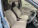 運転席、助手席まわりです。実際お座りいただくのが、分かりやすいと思います。お気軽にご来店ください!