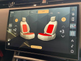 リヤにも三段階で調整が可能なシートヒーター機能を装備!