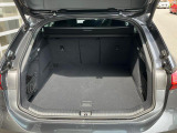 ご納車前に行います点検100項目におきまして、専用のテスターやツールを用いて細かな診断を行います。