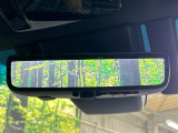 【デジタルインナーミラー】後席の大きな荷物や同乗者で後方が確認しづらい時でも安心!カメラが撮影した車両後方の映像をルームミラー内に表示。クリアな視界で状況の確認が可能です!